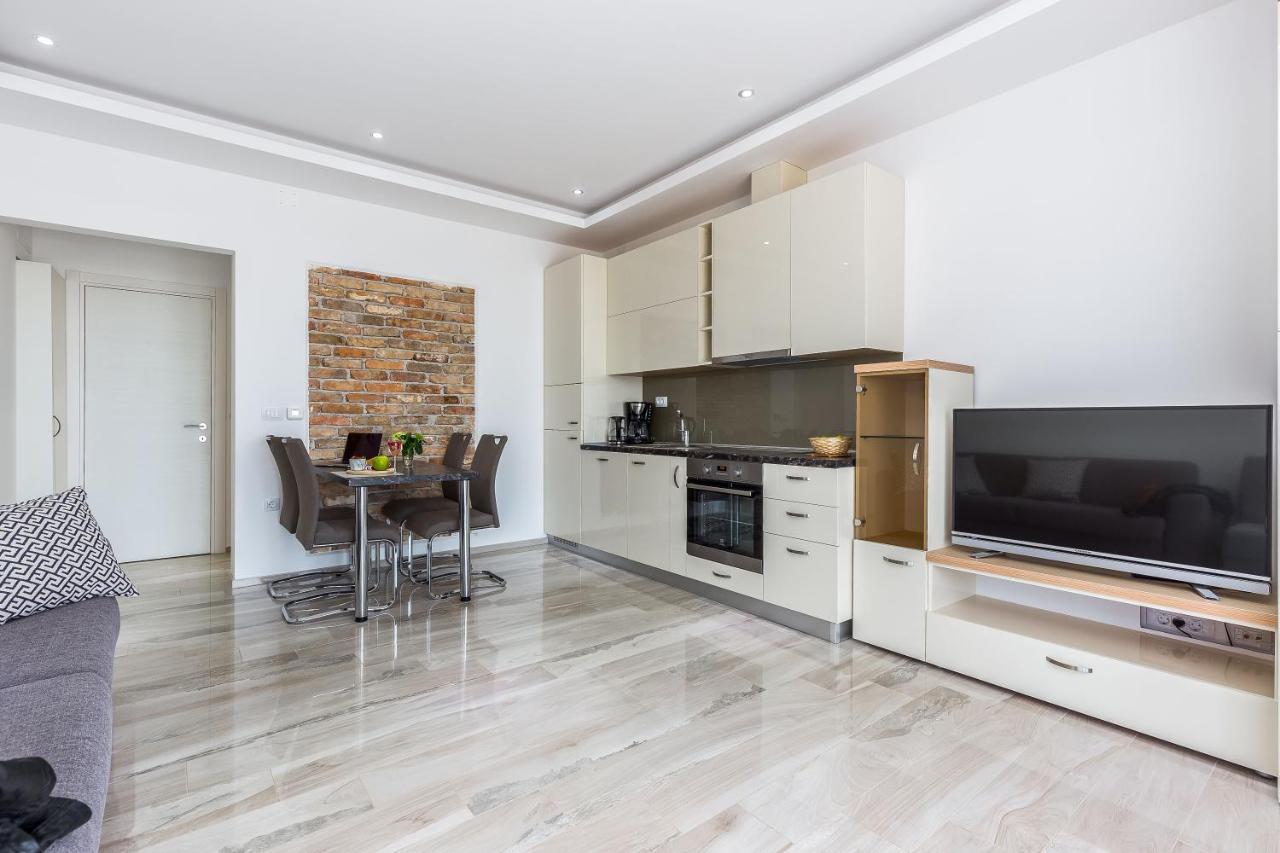 Luxury Apartments Kostrena With Pool 2 Bagian luar foto