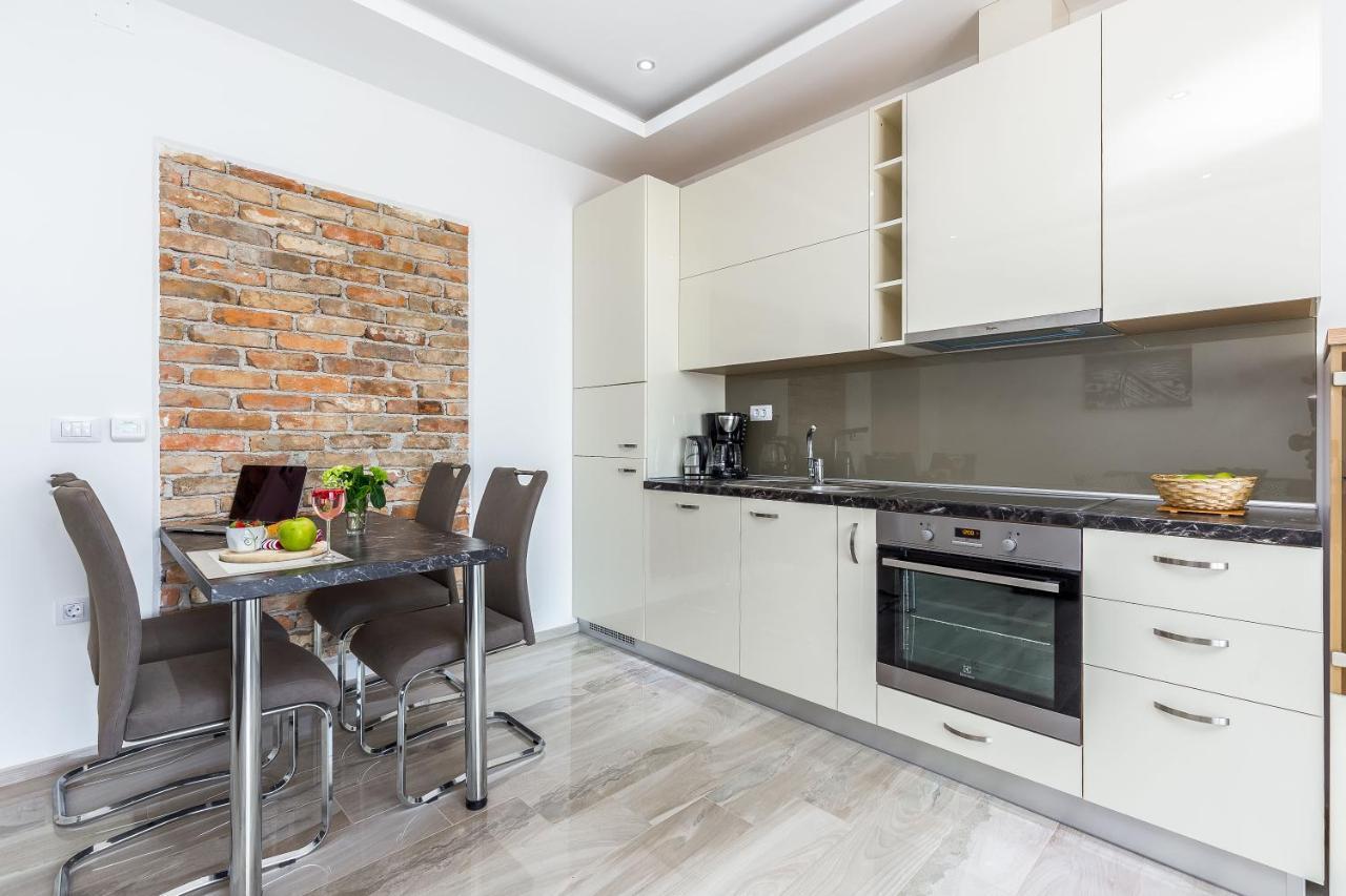 Luxury Apartments Kostrena With Pool 2 Bagian luar foto