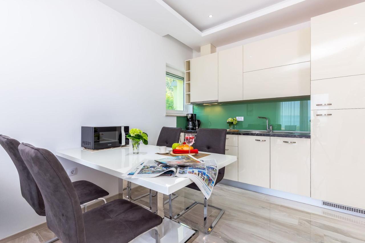 Luxury Apartments Kostrena With Pool 2 Bagian luar foto