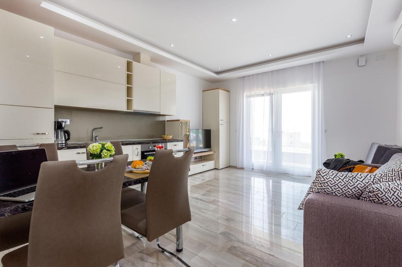 Luxury Apartments Kostrena With Pool 2 Bagian luar foto