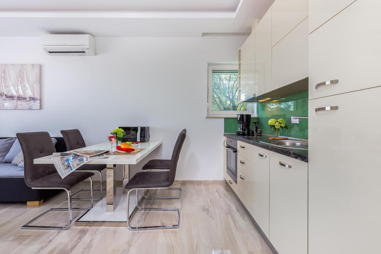 Luxury Apartments Kostrena With Pool 2 Bagian luar foto