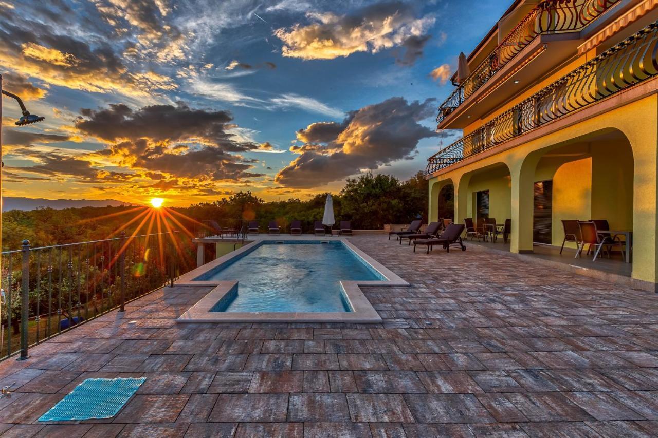 Luxury Apartments Kostrena With Pool 2 Bagian luar foto