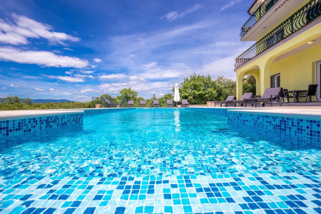Luxury Apartments Kostrena With Pool 2 Bagian luar foto